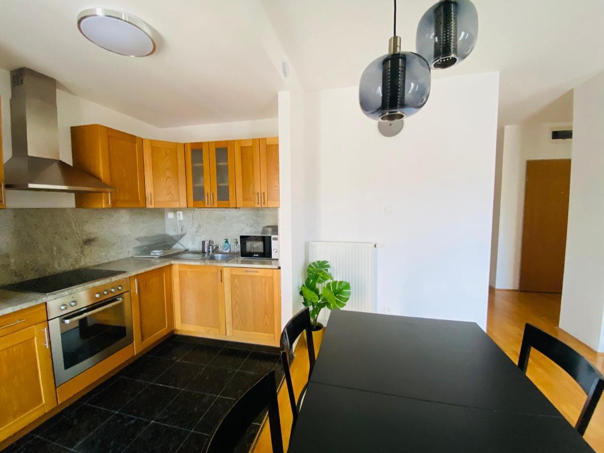 K13 A4.4 Apartment Budapest Ngoại thất bức ảnh