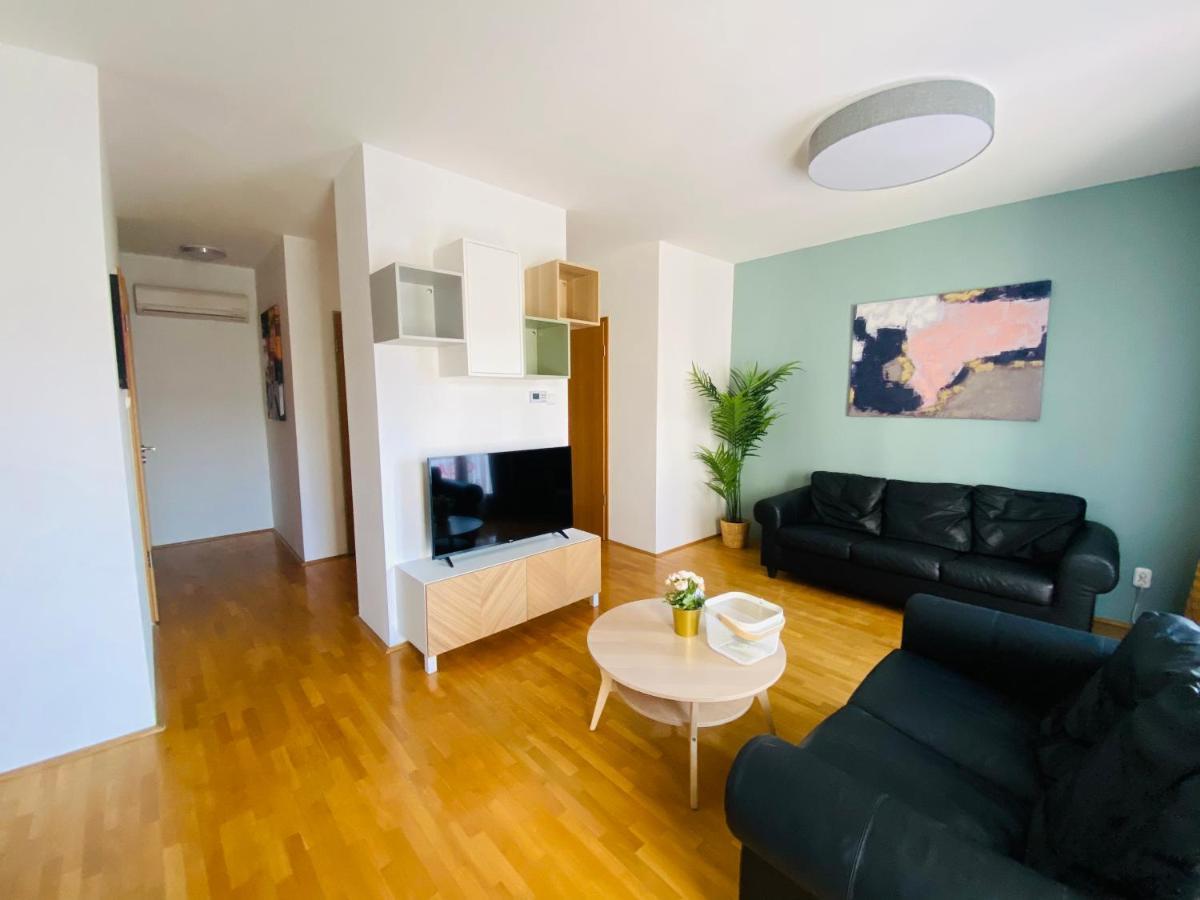 K13 A4.4 Apartment Budapest Ngoại thất bức ảnh