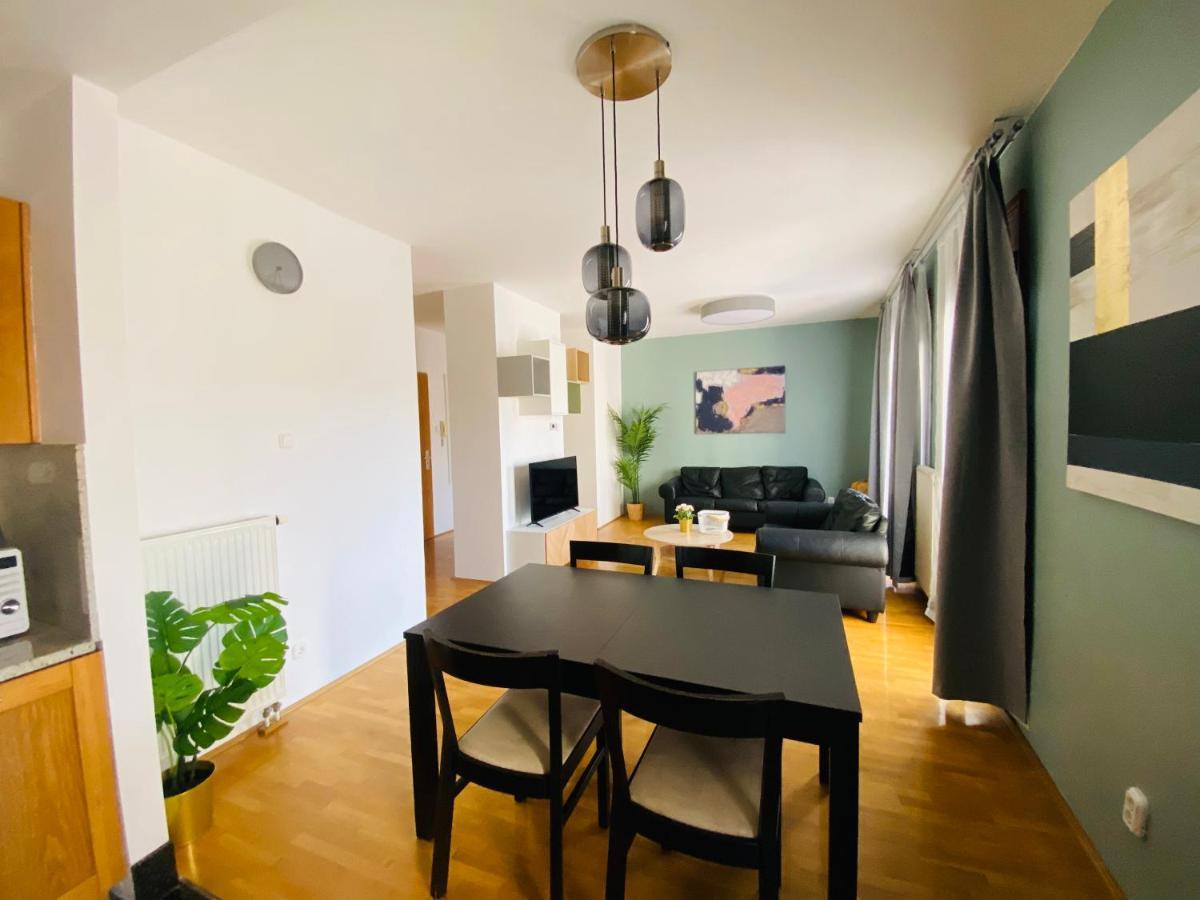 K13 A4.4 Apartment Budapest Ngoại thất bức ảnh